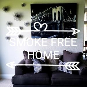 Smoke Free Closet💖🚭💖